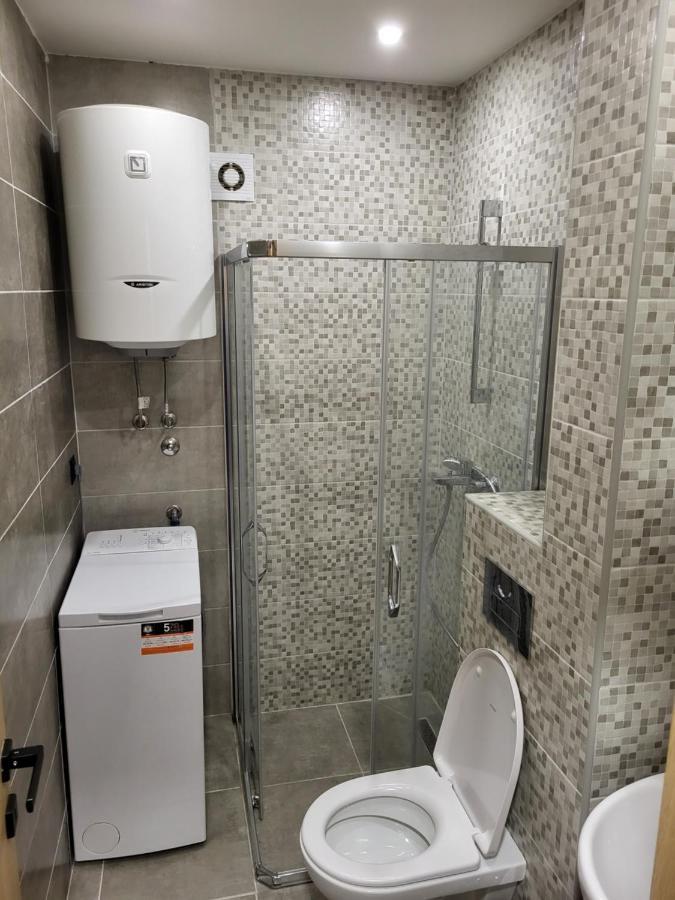 Lux Apartmani Bajova Cetinje Eksteriør billede